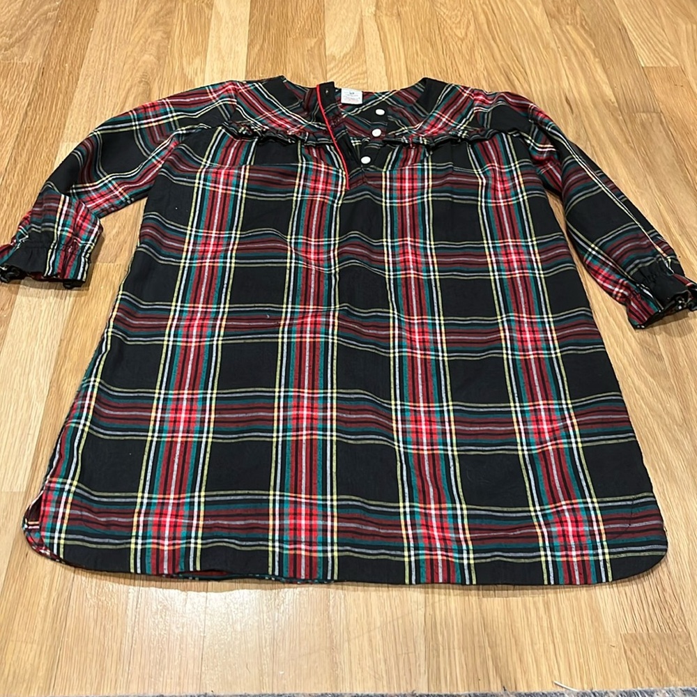 Girls plaid Crewcut Christmas nightgown size 8